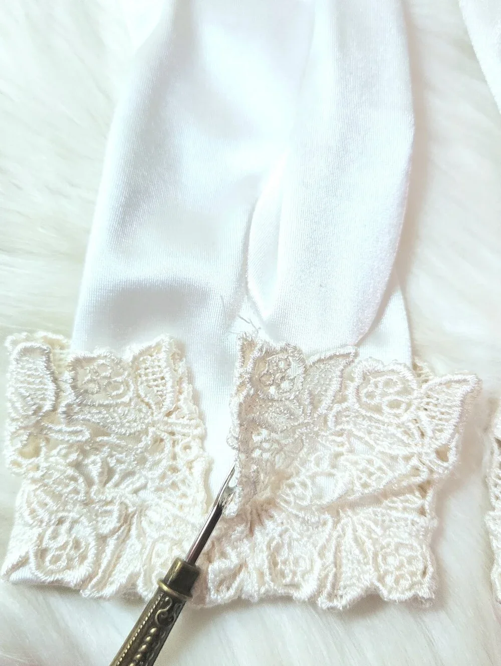 Vintage Satin Gloves With Lace Cuff Stretch Size Medium